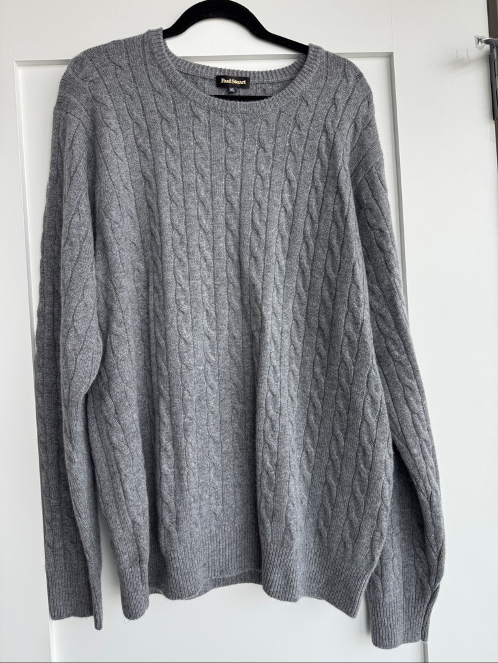 Paul Stuart 100% Cashmere Gray Cable-Knit Crewneck Sweater